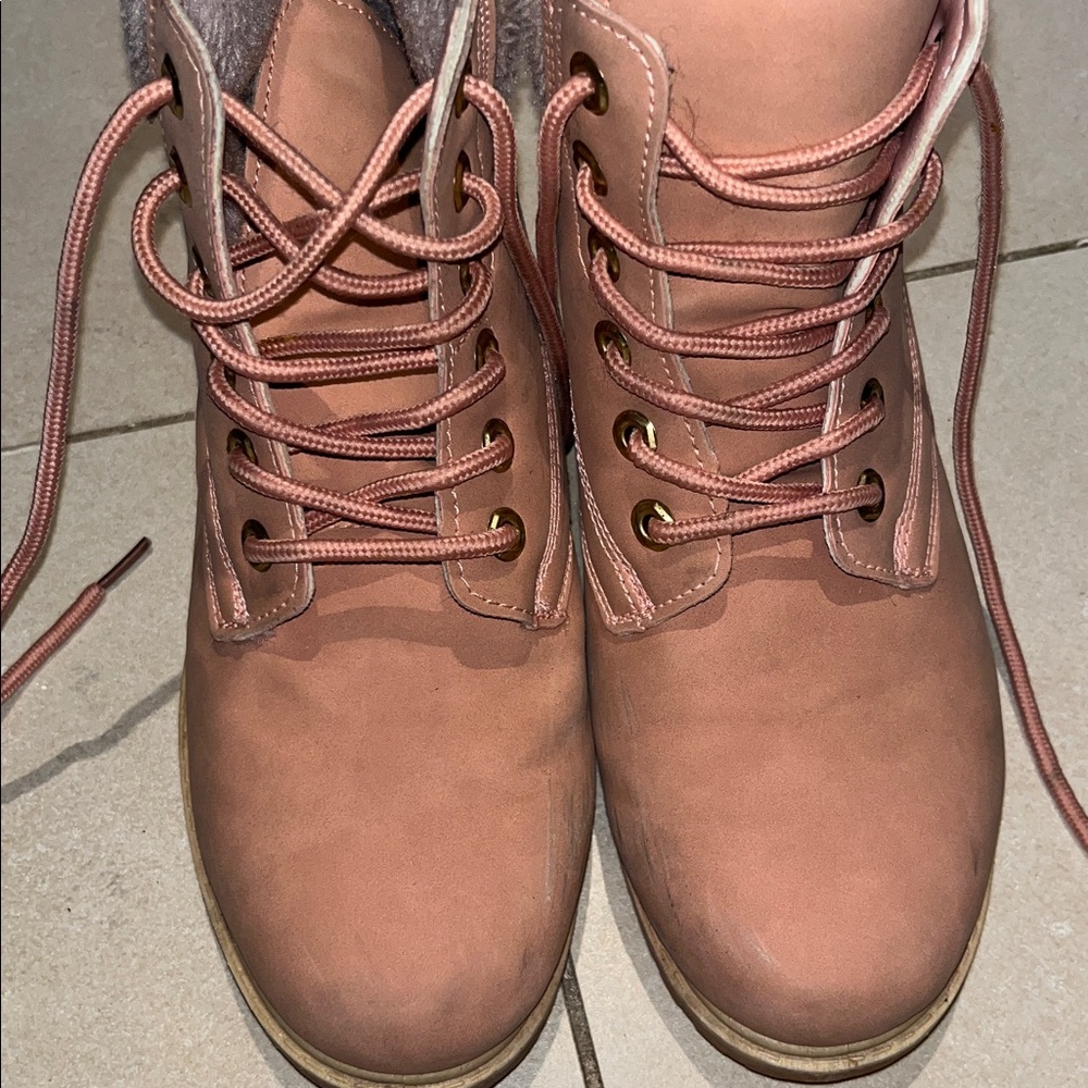 UGG Women's Pink Lace-Up Winter Boots - Picture 11 of 13